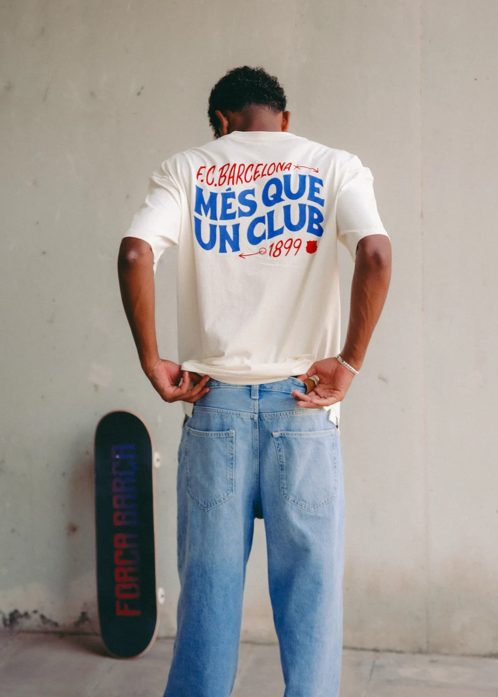 חולצת טי-שרט ברצלונה | 25/26