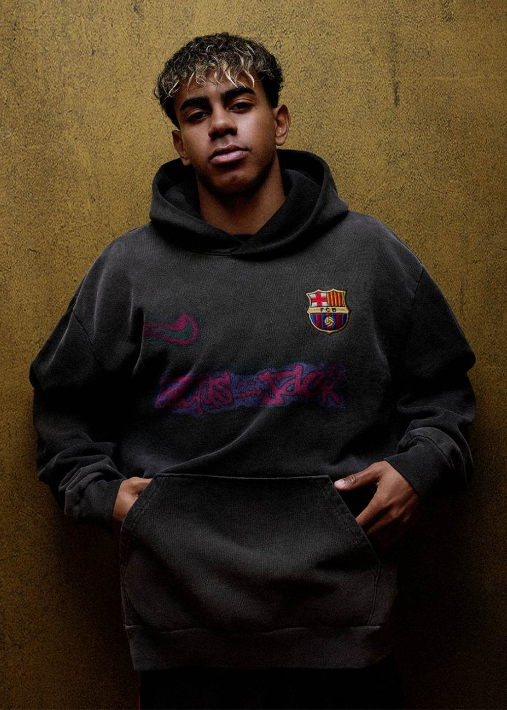 קפוצ'ון ברצלונה טראוויס סקוט