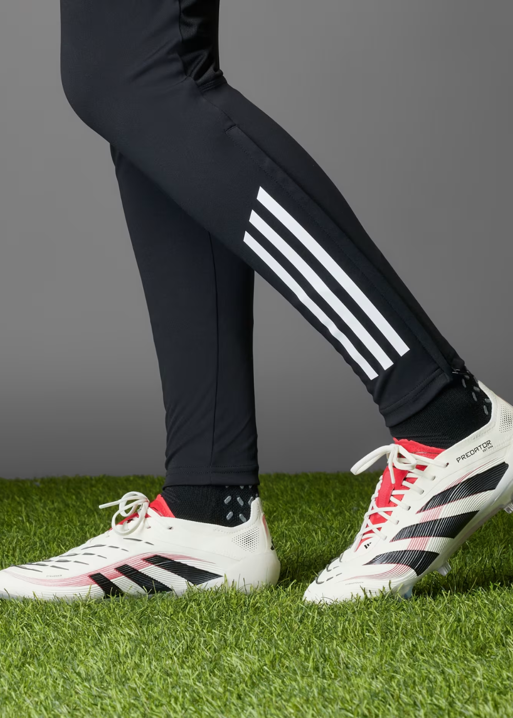 נעלי כדורגל מקצועיות | Adidas Predator Elite FG - Off White