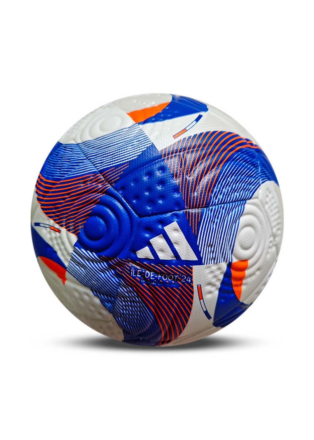 כדור כדורגל מקצועי - צרפת 24