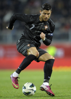 חולצת משחק רטרו פורטוגל שרוול ארוך - חוץ 12/13