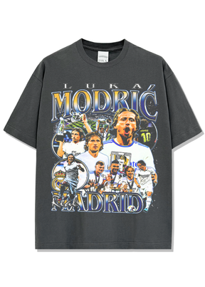 חולצת אוברסייז | לוקה מודריץ'