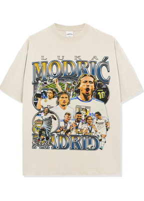 חולצת אוברסייז | לוקה מודריץ'