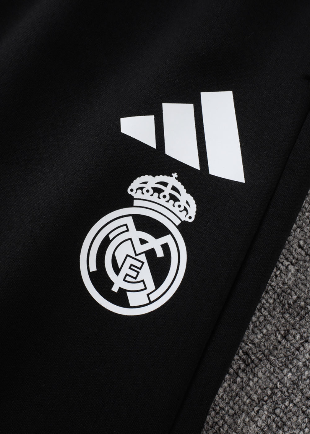 חליפת טרנינג ארוכה ריאל מדריד - 2025/2026