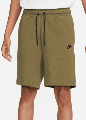 מכנסי טרנינג קצרים TECH FLEECE ירוק זית