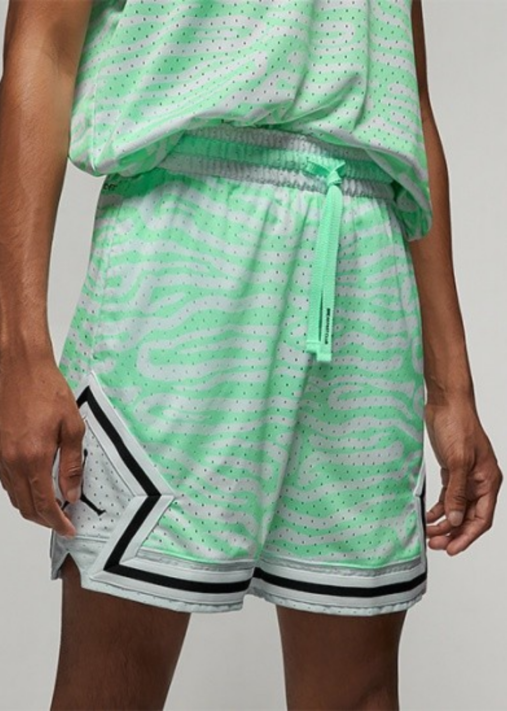 מכנס כדורסל JORDAN DIAMOND SHORTS NEON GREEN