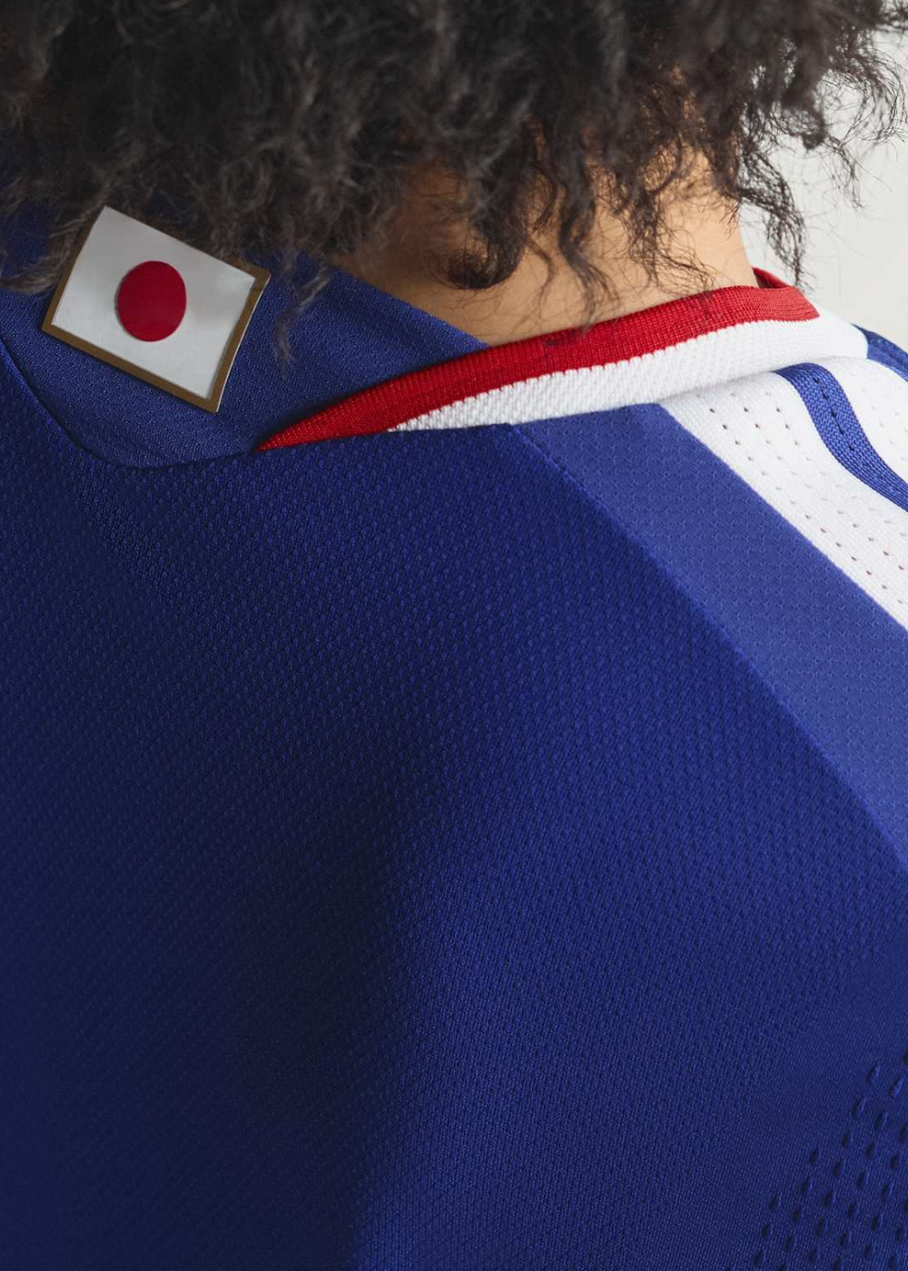 חליפת משחק רשמית יפן בית - 2025/2026