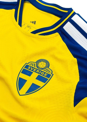 חליפת משחק רשמית שבדיה בית - 2025/2026