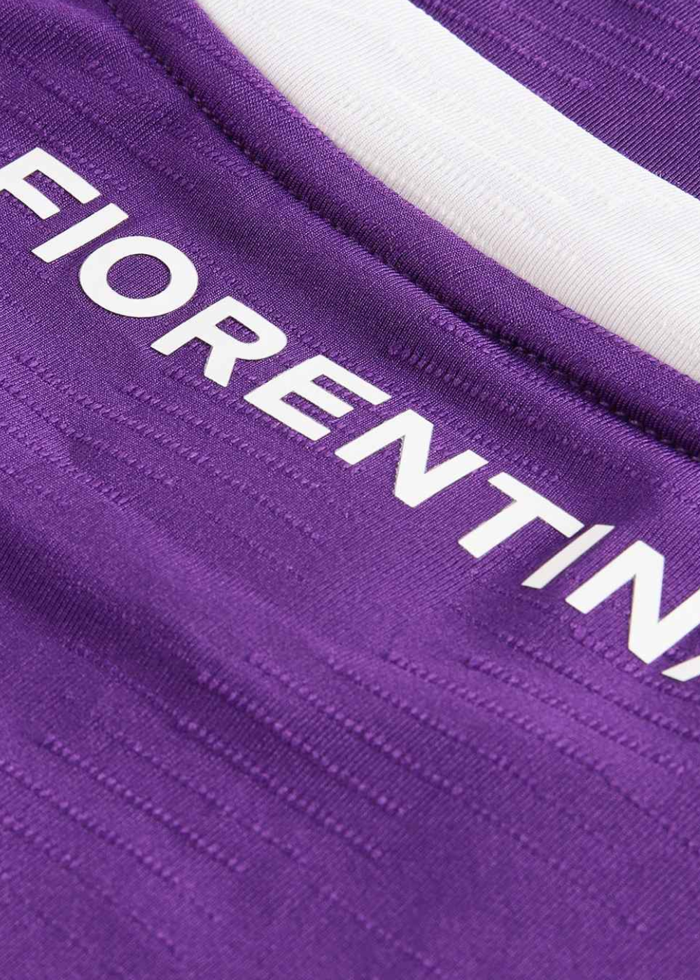 חליפת משחק רשמית פיורנטינה בית - 2025/2026