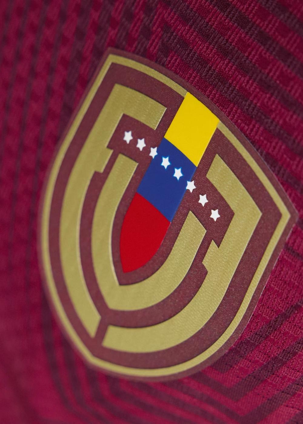 חליפת משחק רשמית ונצואלה בית - 2025/2026