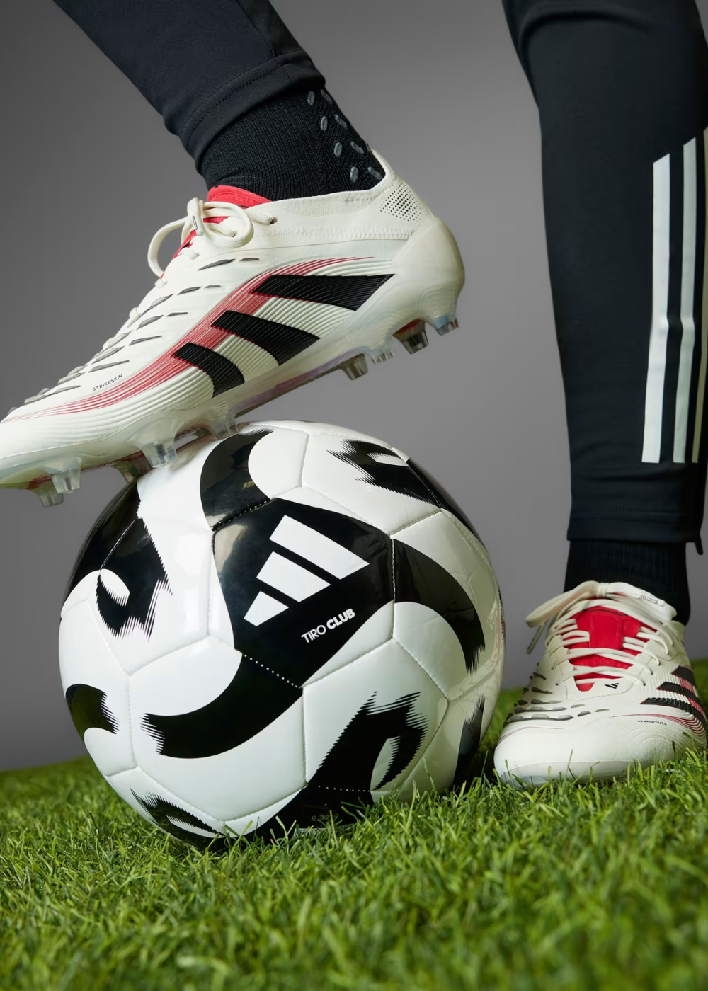 נעלי כדורגל מקצועיות | Adidas Predator Elite FG - Off White