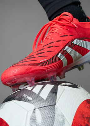 נעלי כדורגל מקצועיות | Adidas Predator Elite FG - Lucid Red