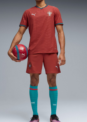 חליפת משחק רשמית פורטוגל בית - 2025/2026