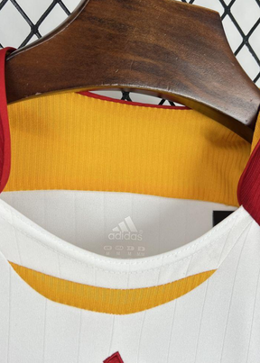 חליפת משחק רשמית רטרו ספרד 2006 - חוץ